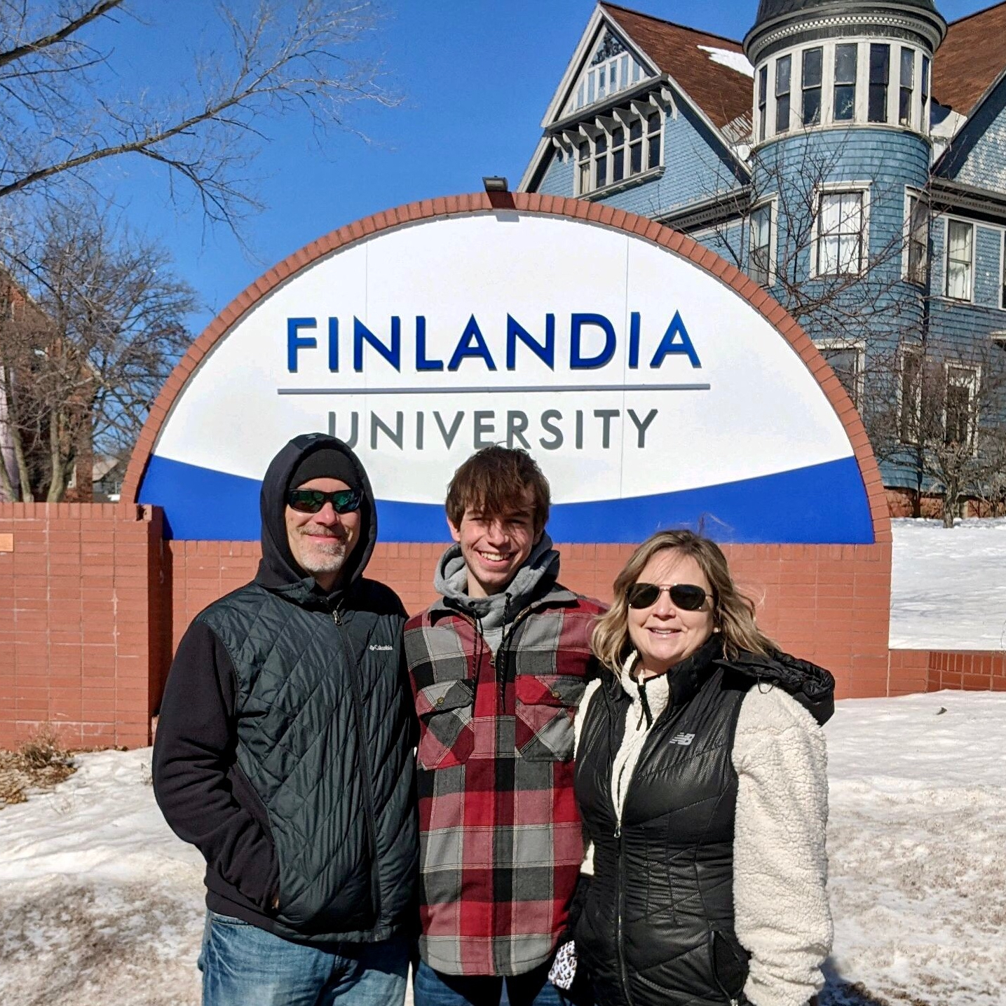 I want to be a marketing agent and travel around the world eventually once I get out of school