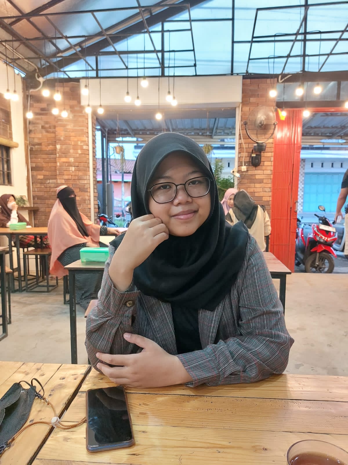 I want to improve my English skills especially at Business English